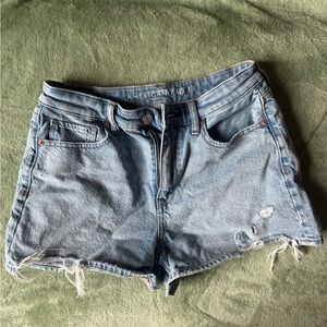 American Eagle Outfitters Light Blue Distressed Mom Jean Shorts